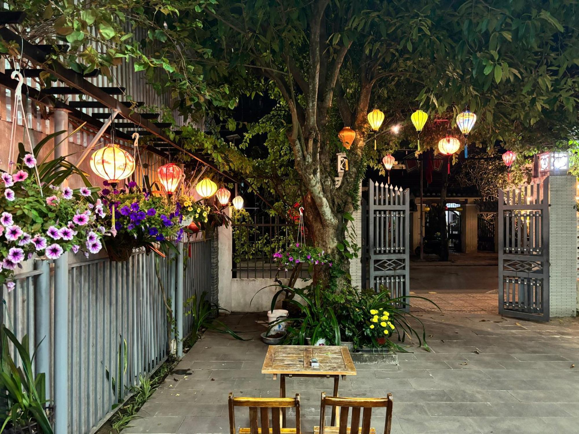 Homestay Phuong House ฮอยอัน ภายนอก รูปภาพ